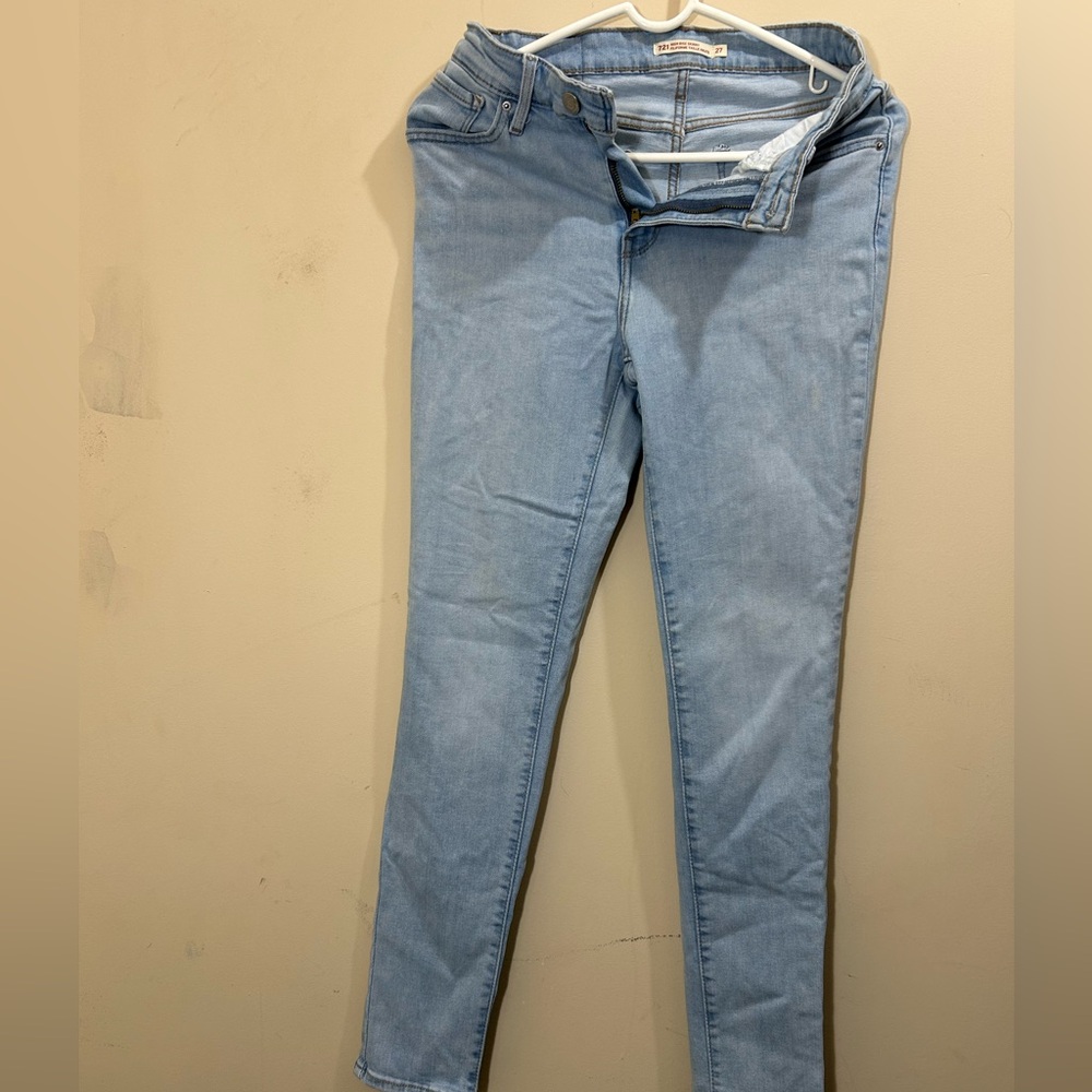 Levi’s 721 high rise skinny